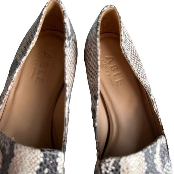 Able Women’s Lizbeth Snake Print Loafers, Size 10 - Picture 7 of 8